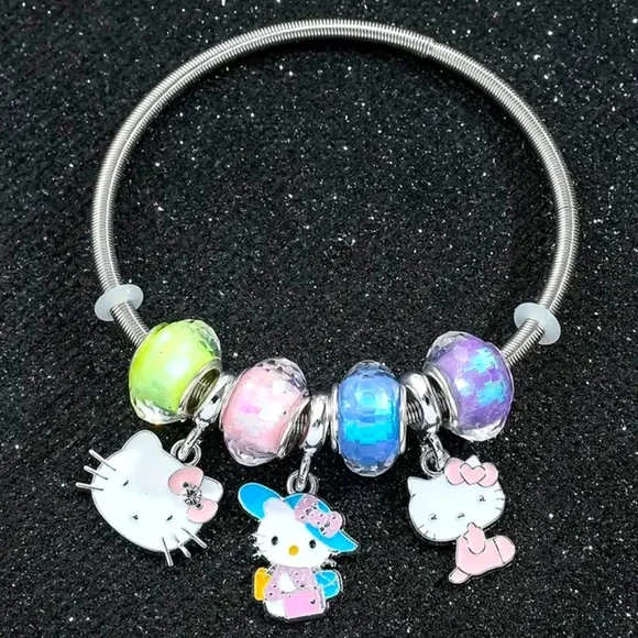 💚💗💙💜 Hello Kitty Stretch Bangle Charm Bracelet - Picture 2 of 5
